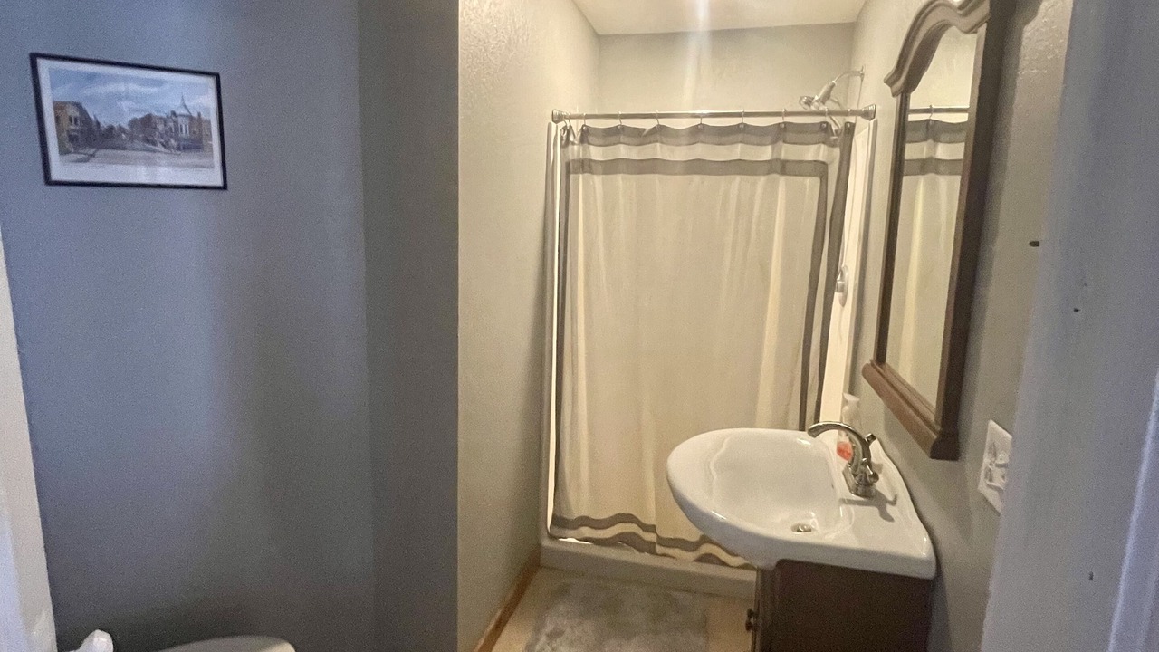 Photo of Bathroom in Elizabeth