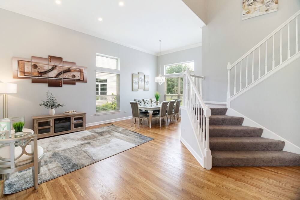 Photo of Livingroom in Bolingbrook