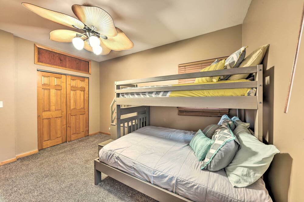 Photo of Bedroom in Long Lake