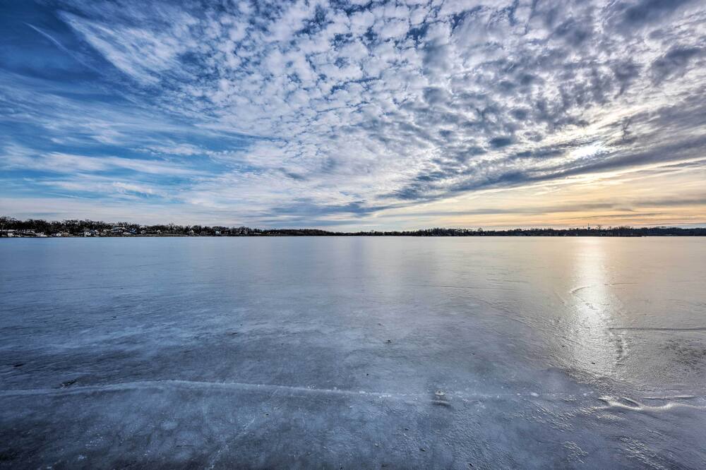 Photo of Others in Long Lake