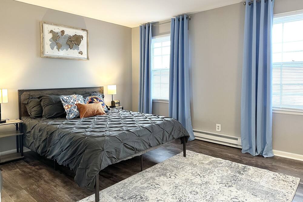 Photo of Bedroom in Yorkville