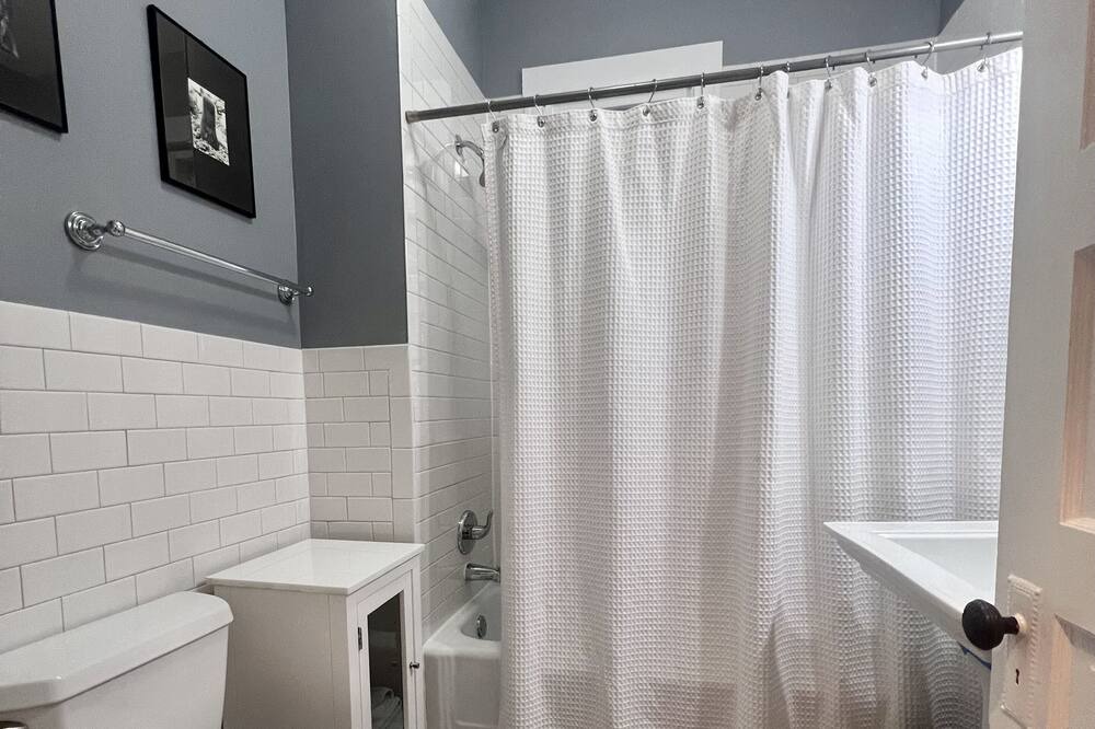 Photo of Bathroom in North Center