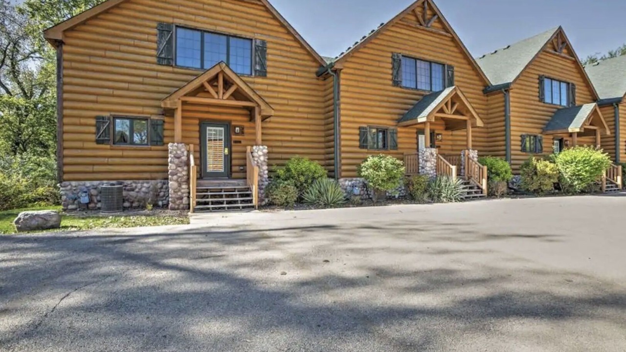 Photo of Outdoor in Oglesby