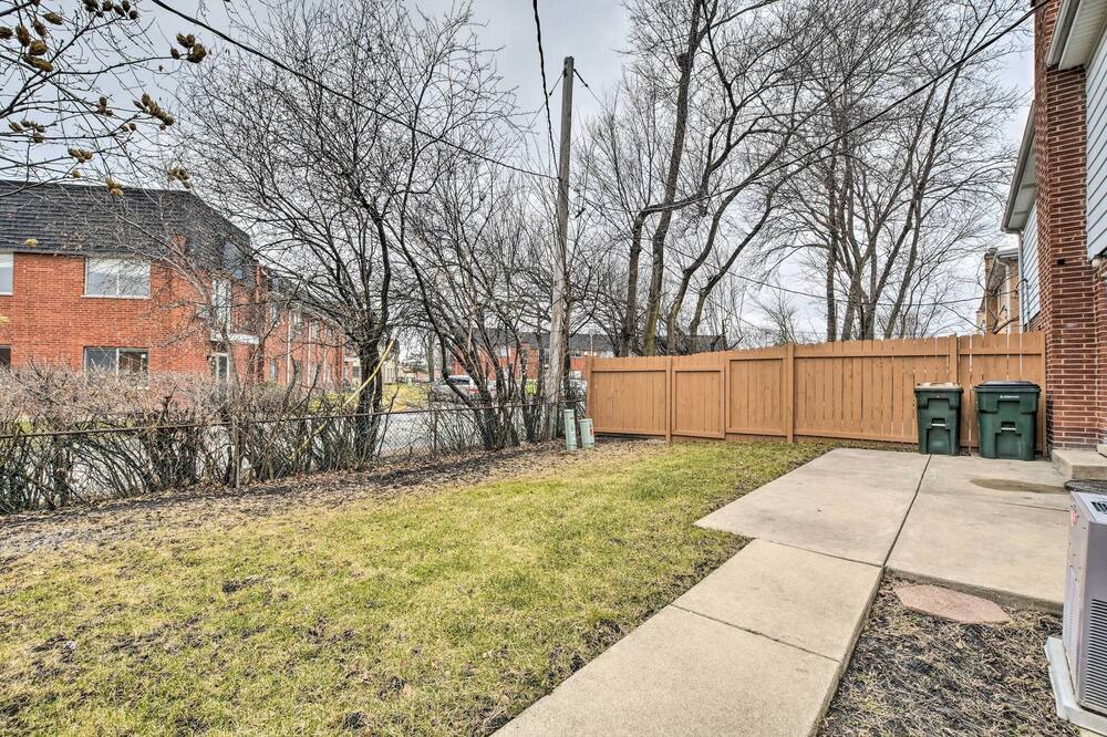Photo of Others in Arlington Heights