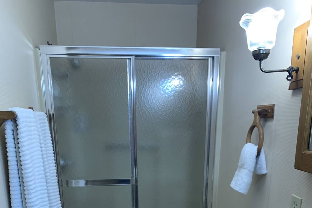 Photo of Bathroom in Hampton