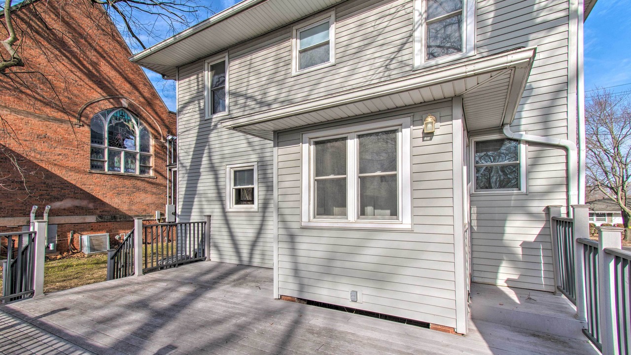 Photo of Outdoor in Greenview