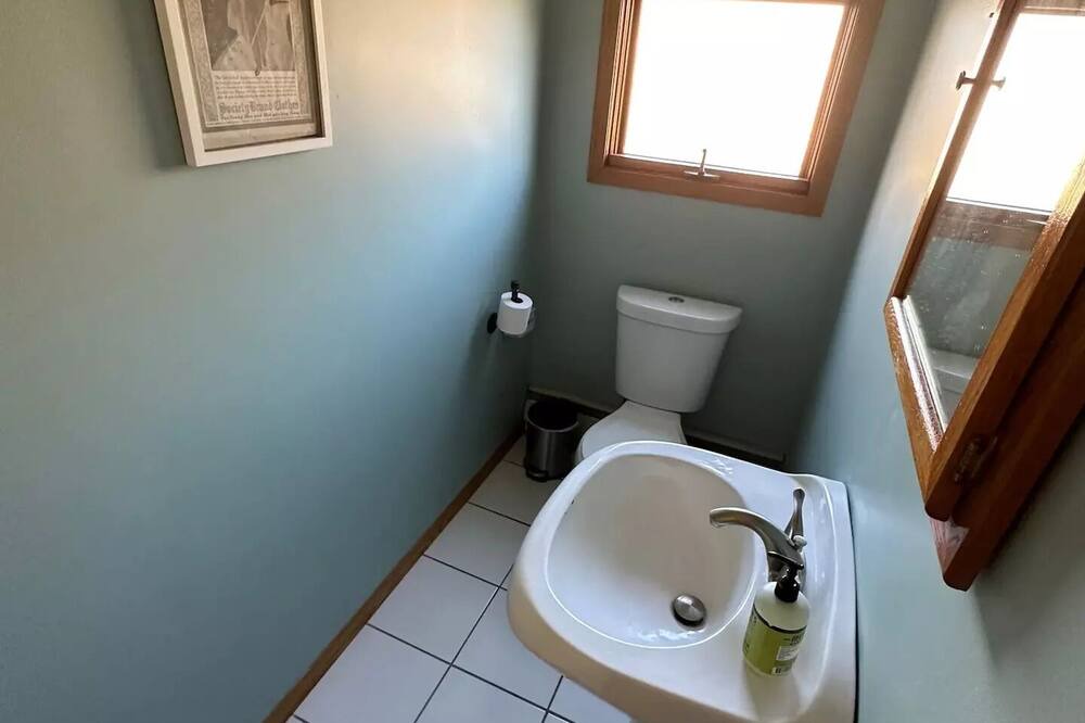 Photo of Bathroom in Fox Lake