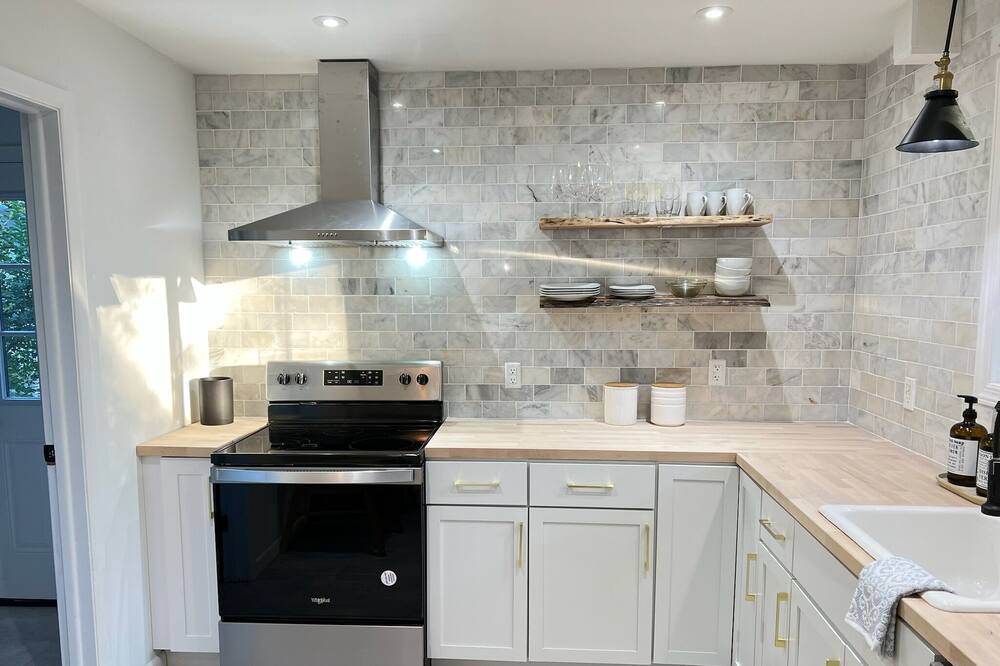 Photo of Kitchen in Urbana