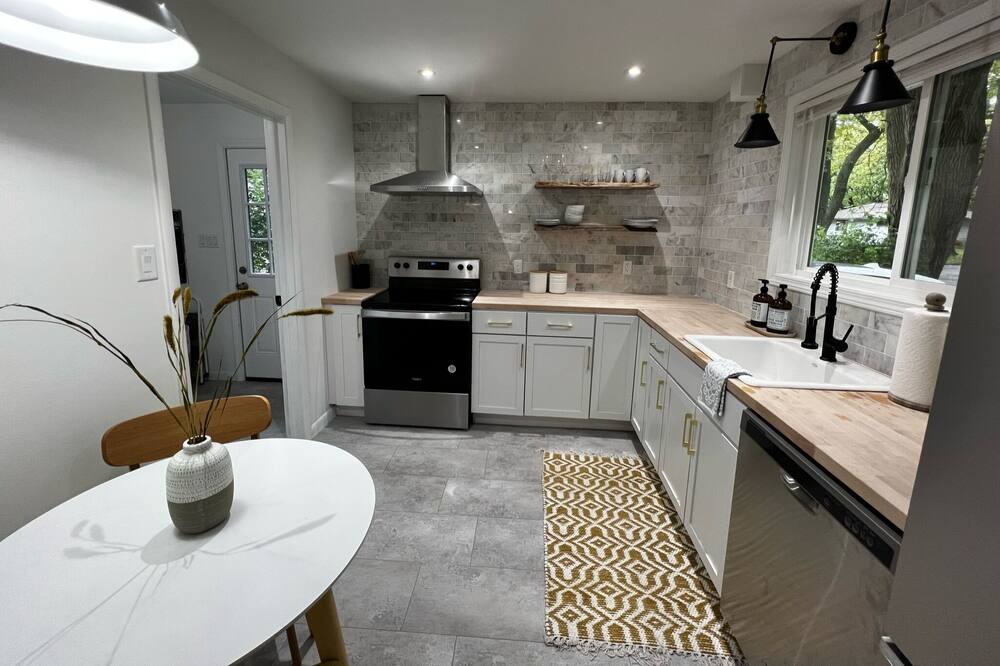 Photo of Kitchen in Urbana