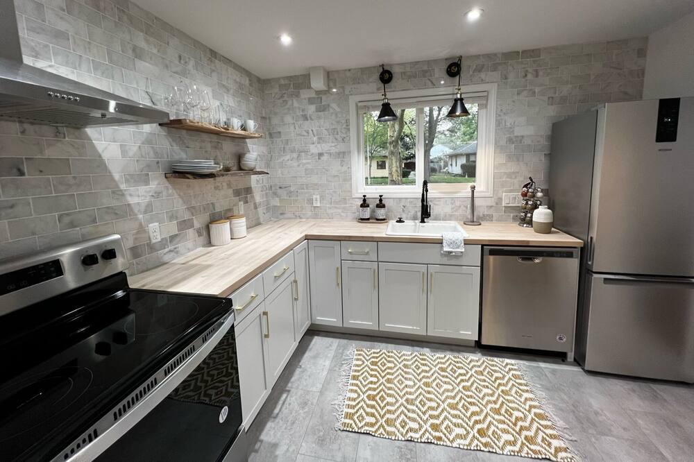 Photo of Kitchen in Urbana