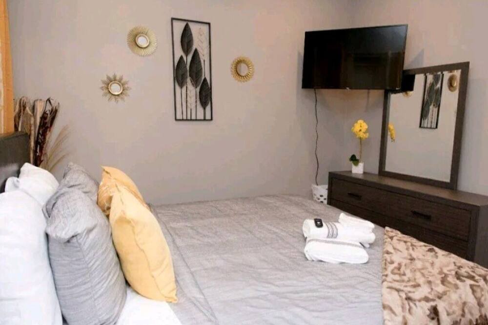 Photo of Bedroom in Grand Boulevard