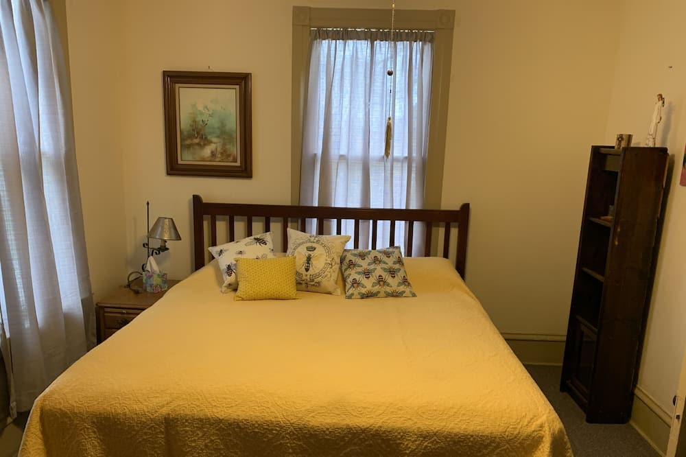Photo of Bedroom in El Paso