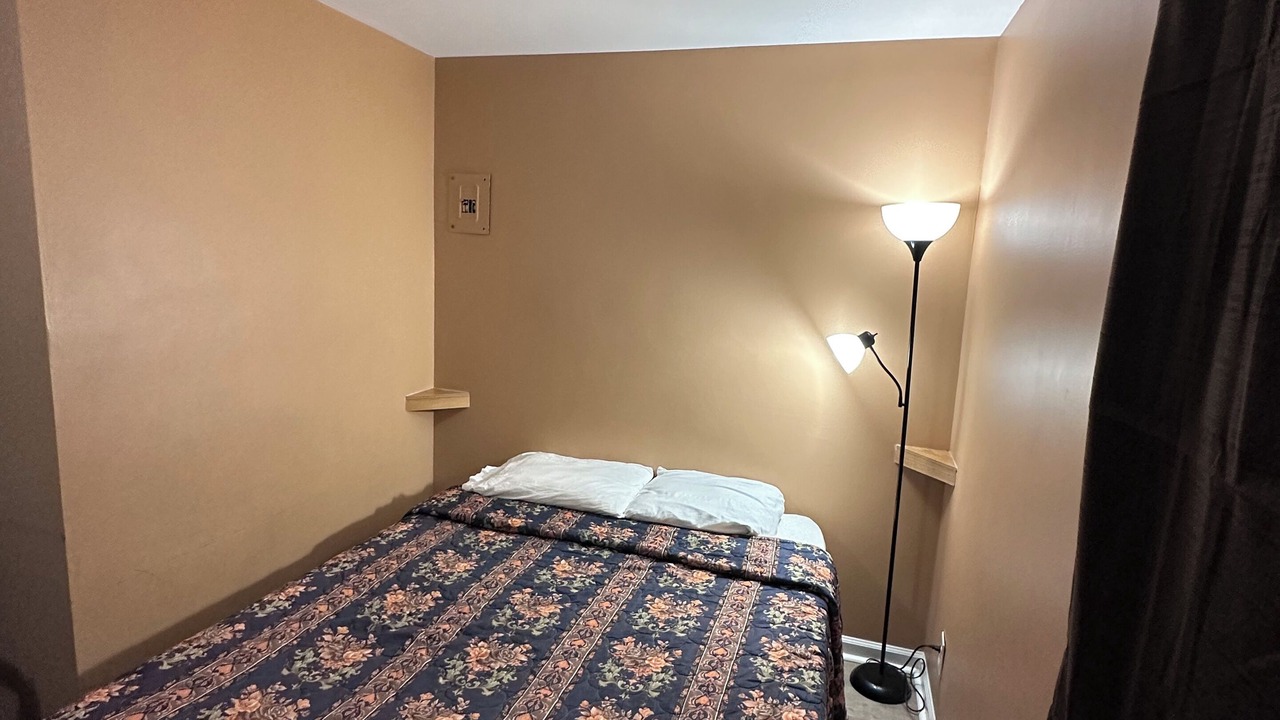 Photo of Bedroom in Streator