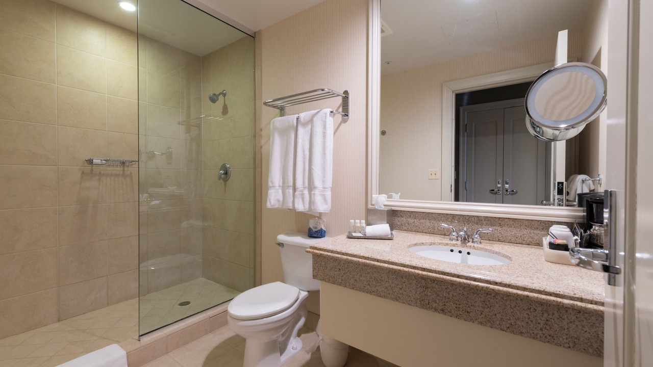 Photo of Bathroom in Glenview