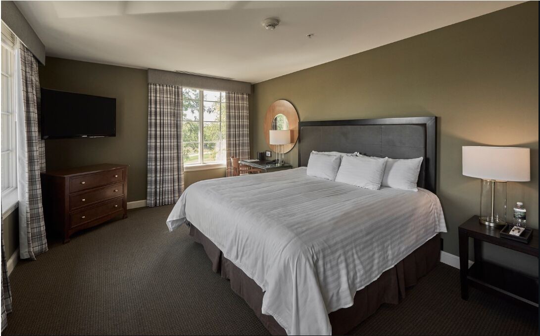 Photo of Bedroom in Glenview