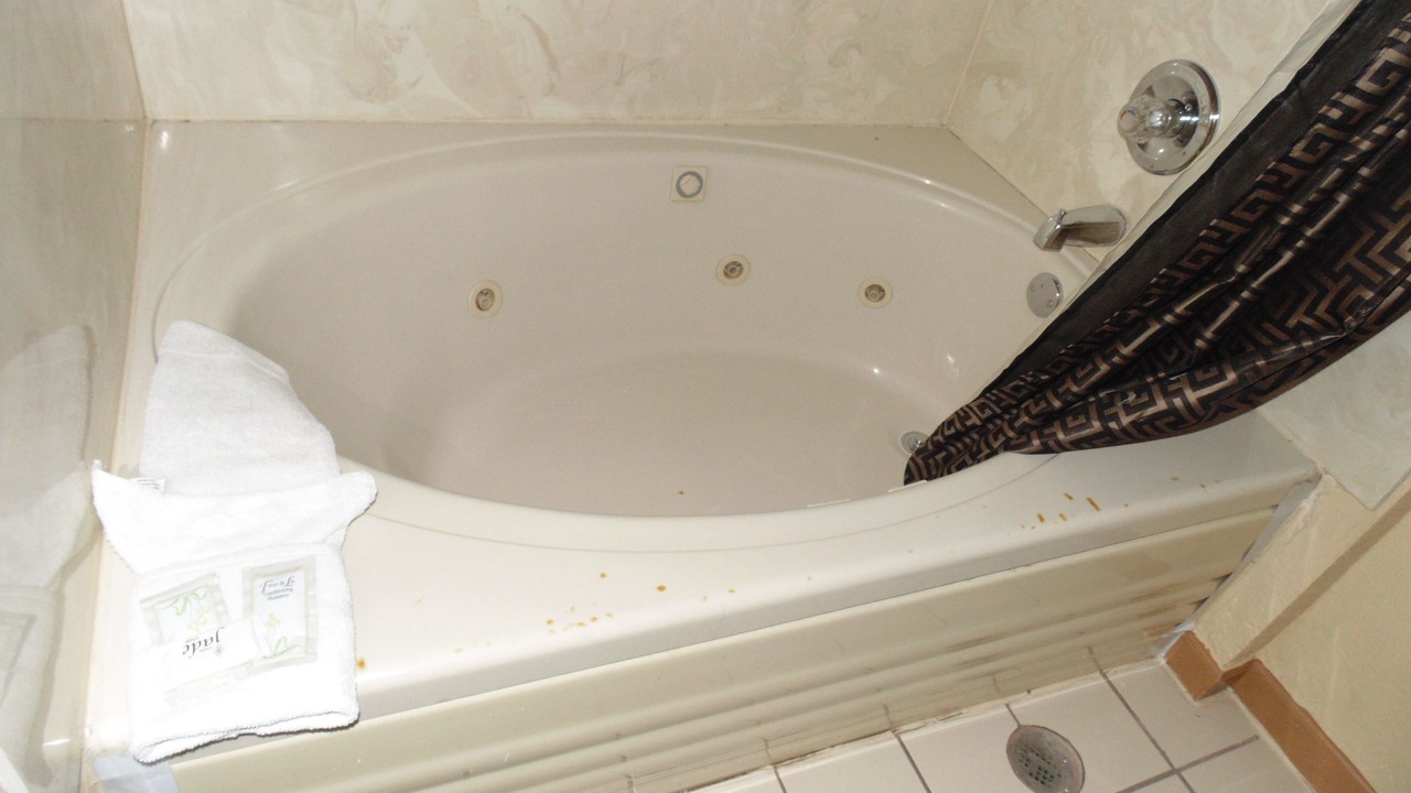 Photo of Bathroom in Fairmont City