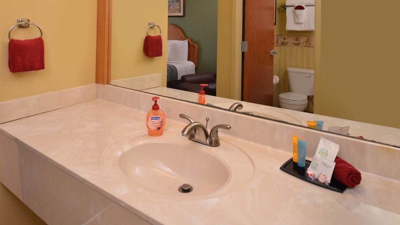 Photo of Bathroom in Edwardsville