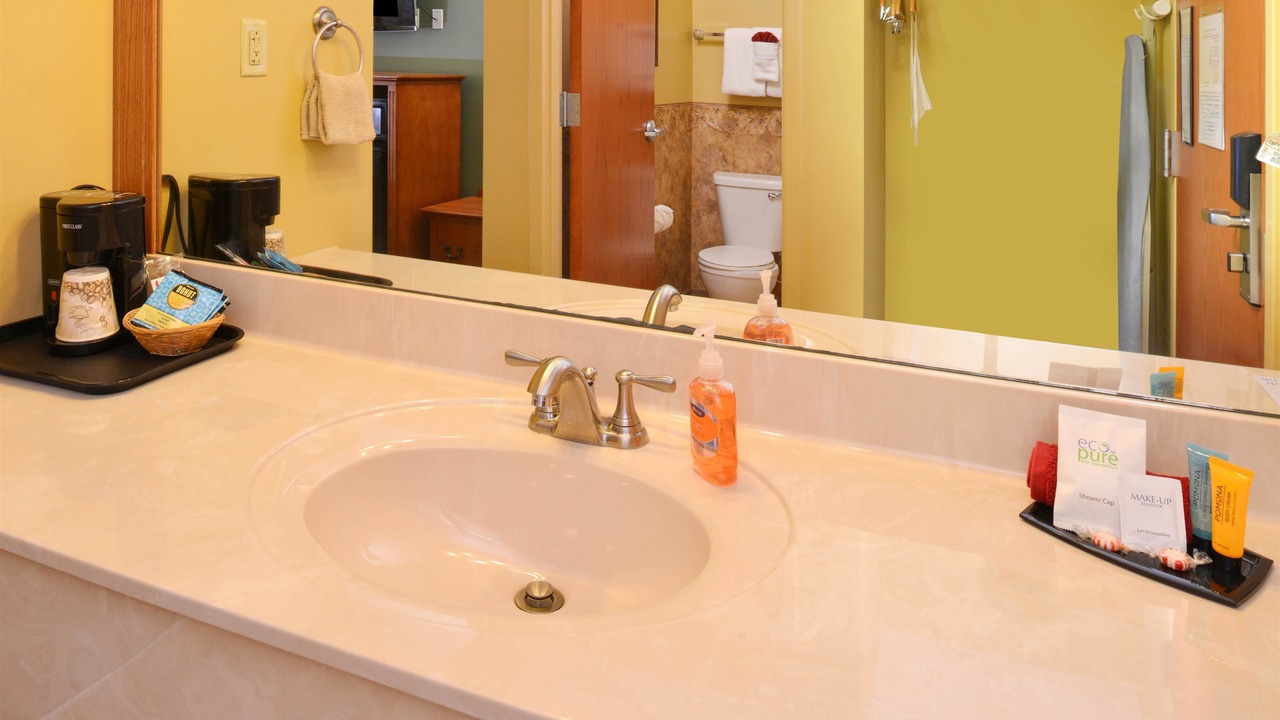 Photo of Bathroom in Edwardsville