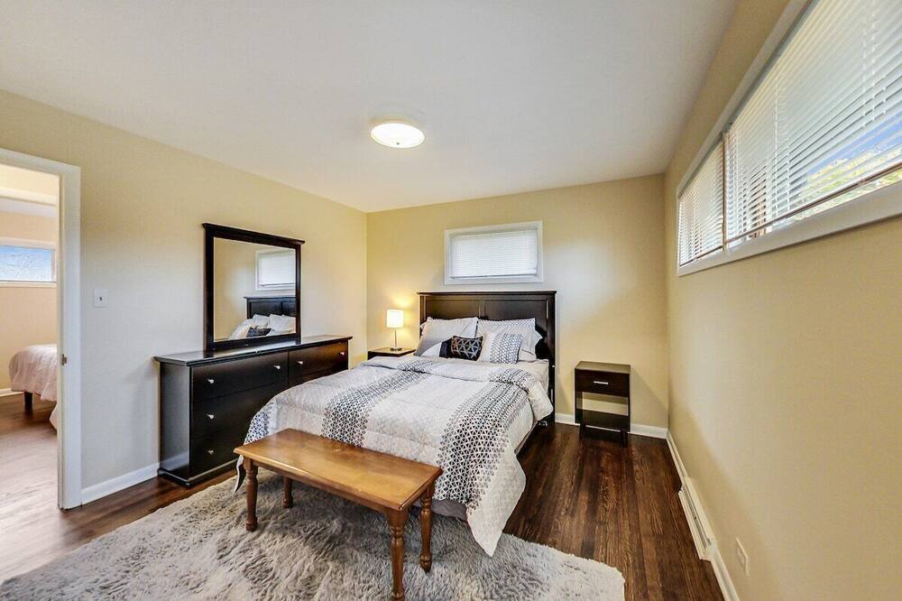 Photo of Bedroom in Addison