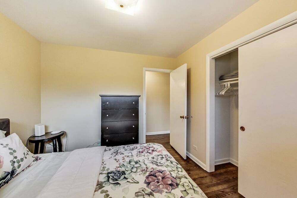 Photo of Bedroom in Addison