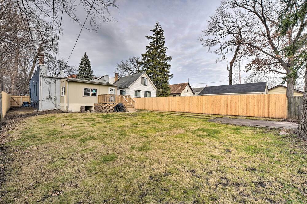Photo of Outdoor in East Beverly