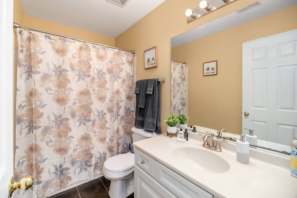 Photo of Bathroom in Fox Valley