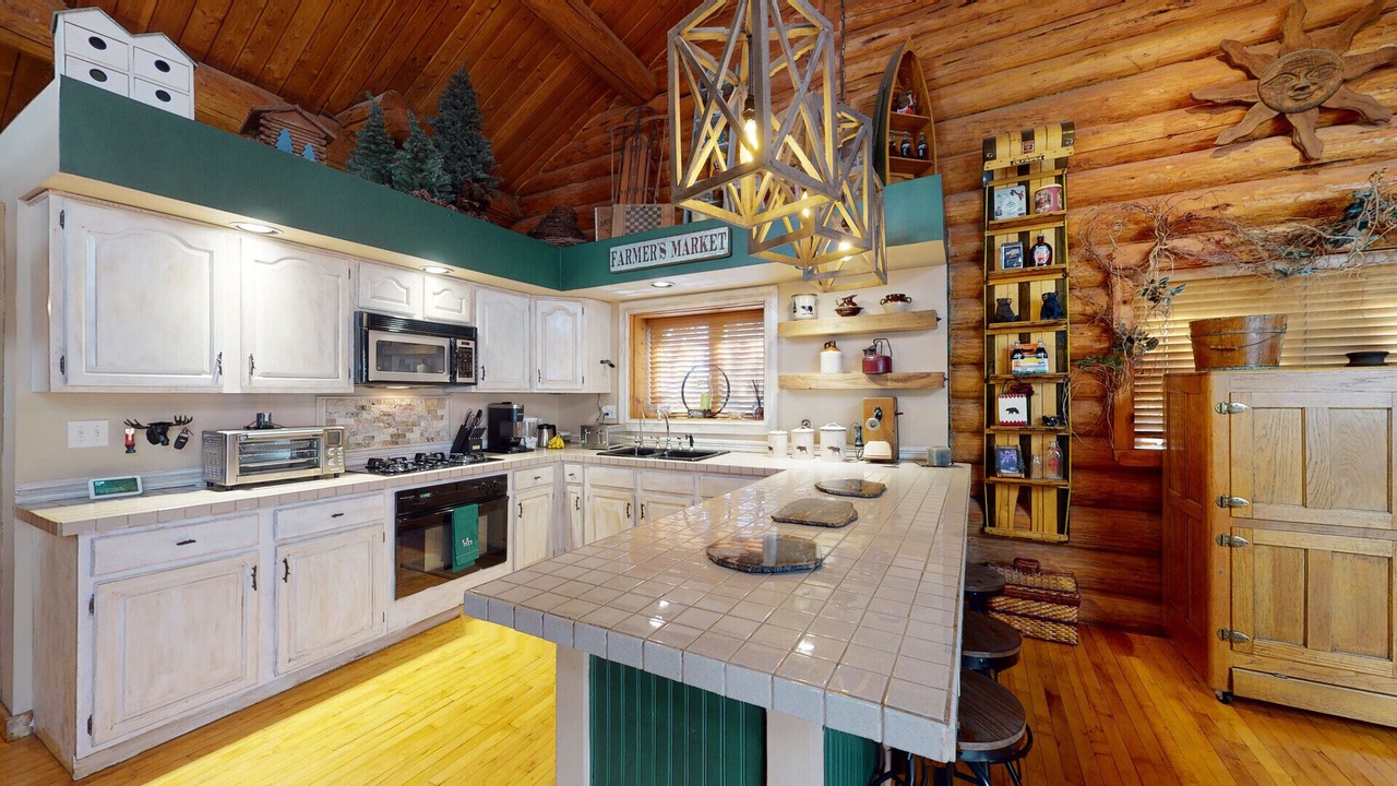 Photo of Kitchen in McHenry