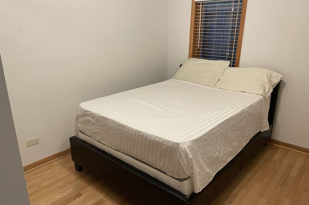 Photo of Bedroom in Wicker Park