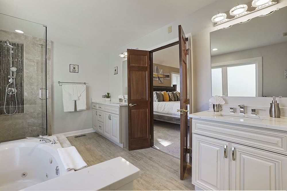 Photo of Bathroom in Naperville