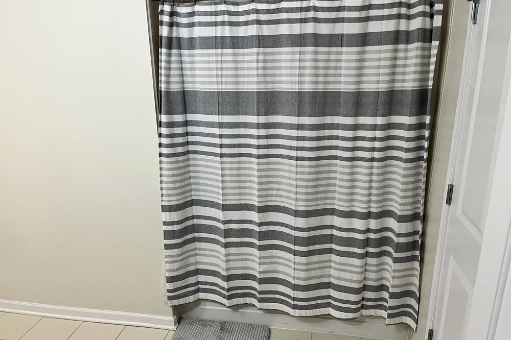 Photo of Bathroom in Berwyn