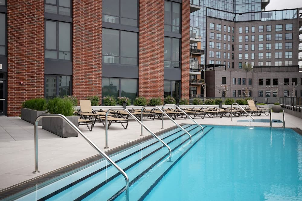 Photo of Outdoor in River West