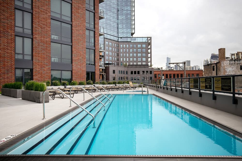 Photo of Outdoor in River West