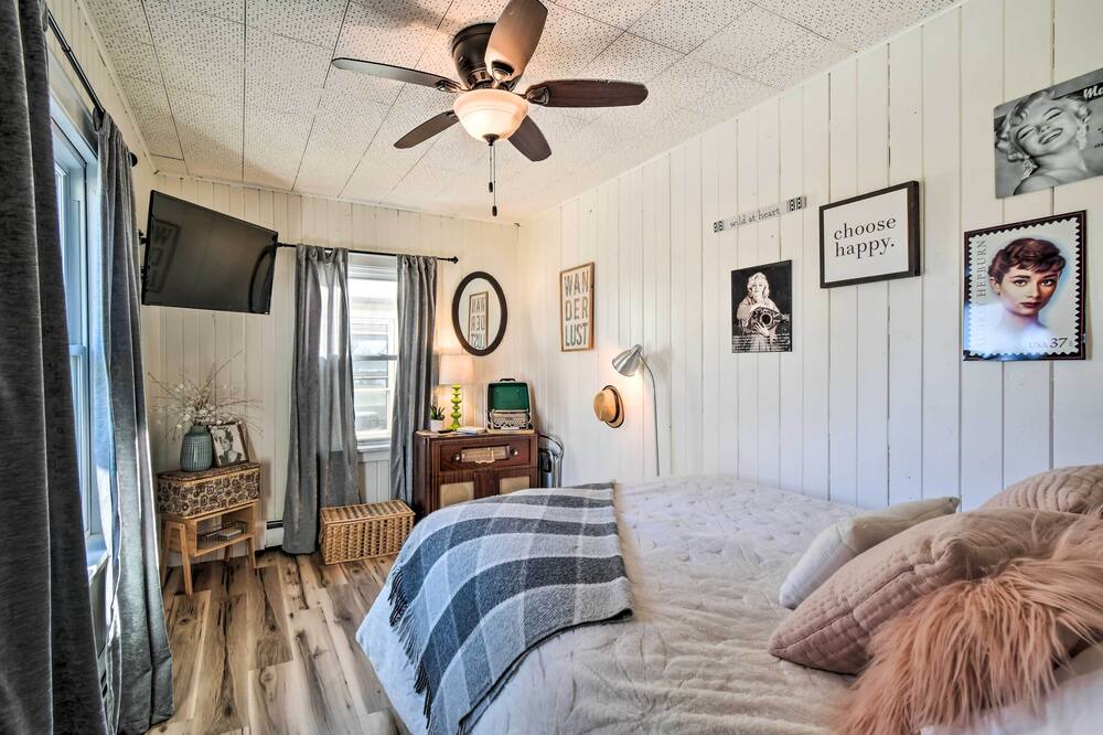 Photo of Bedroom in Quad Cities