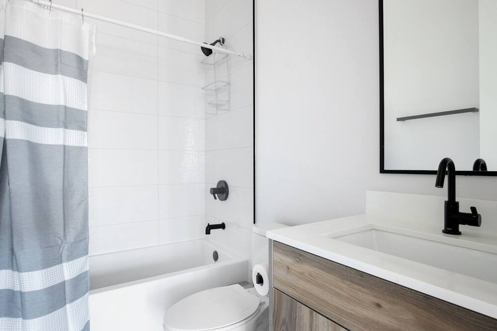 Photo of Bathroom in Bucktown