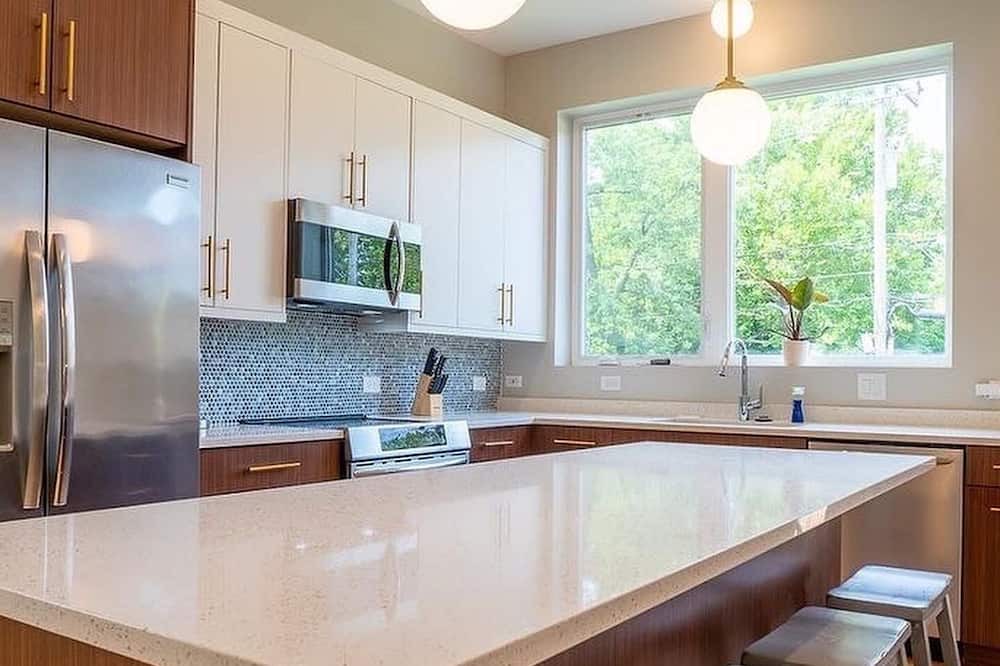 Photo of Kitchen in Woodlawn