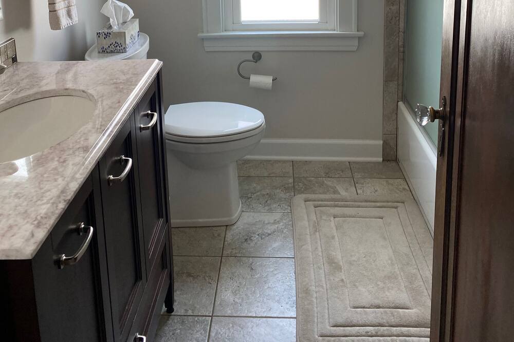 Photo of Bathroom in Western Springs