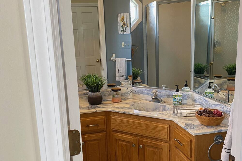 Photo of Bathroom in Western Springs