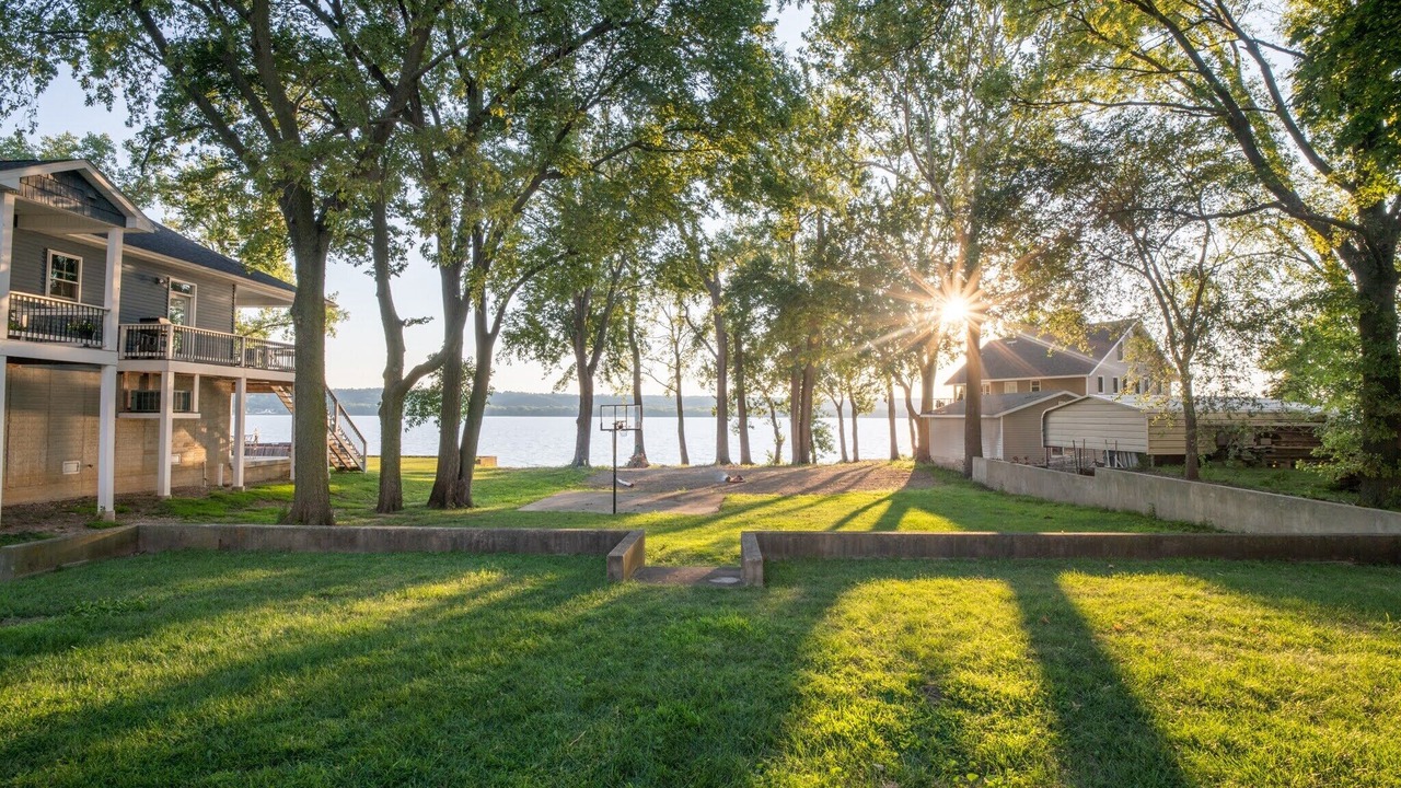 Photo of Outdoor in Peoria Heights