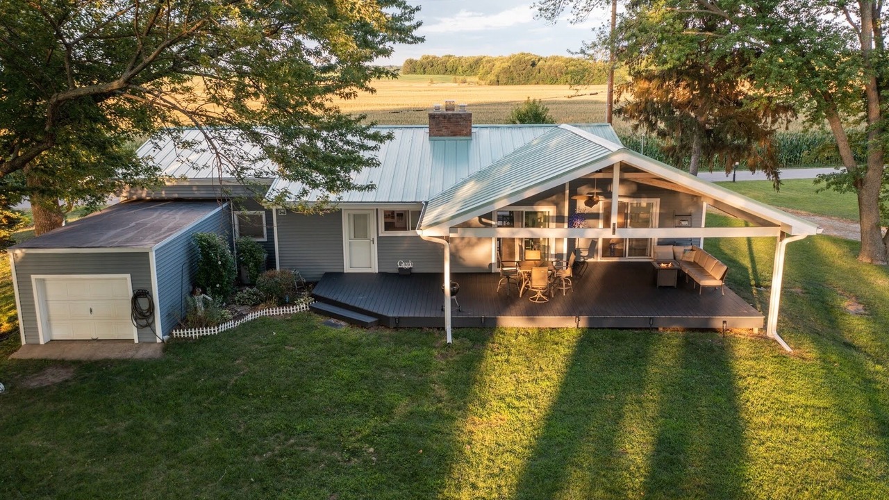 Photo of Outdoor in Peoria Heights