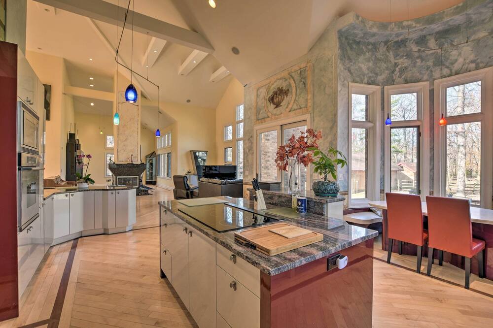 Photo of Kitchen in Riverwoods