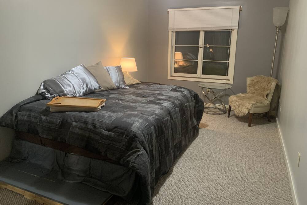 Photo of Bedroom in Murphysboro