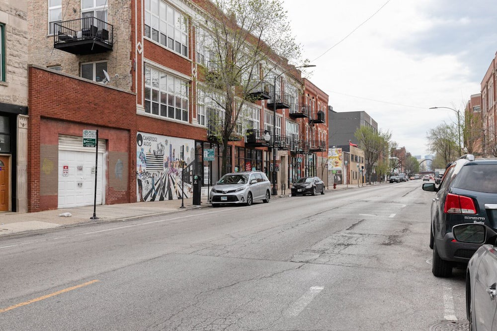 Photo of Outdoor in Bucktown