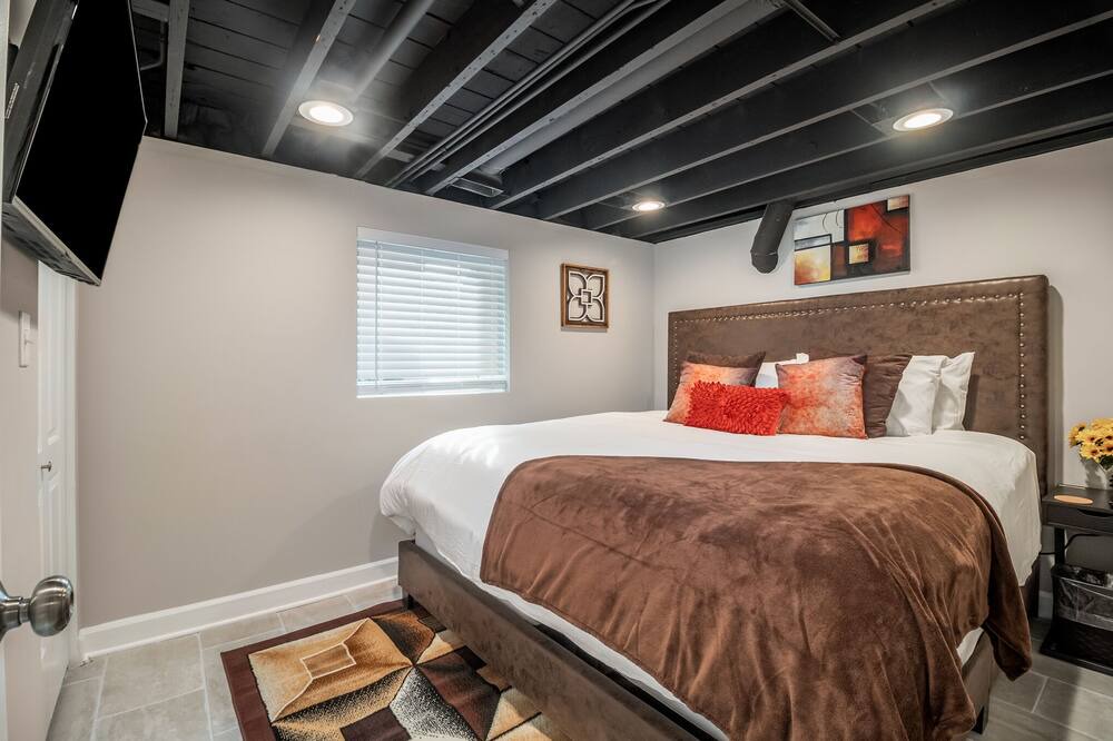 Photo of Bedroom in Summit