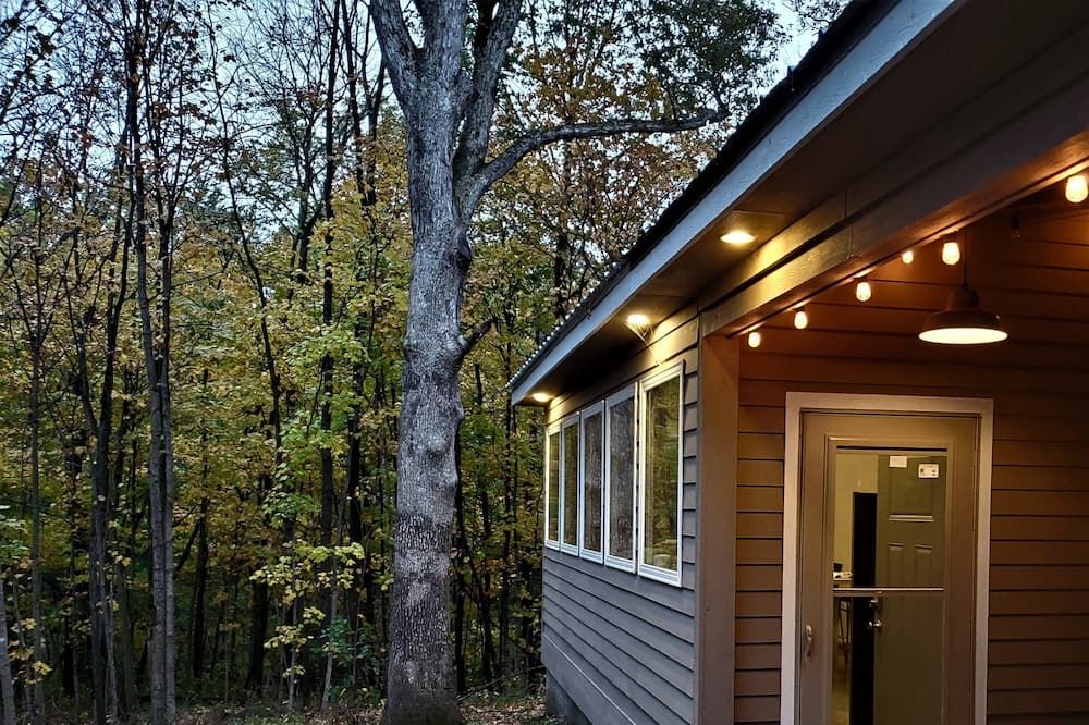 Photo of Outdoor in Armstrong