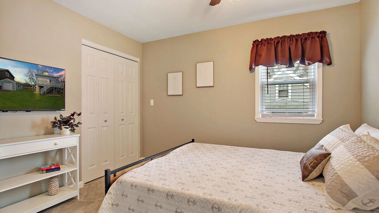 Photo of Bedroom in Antioch