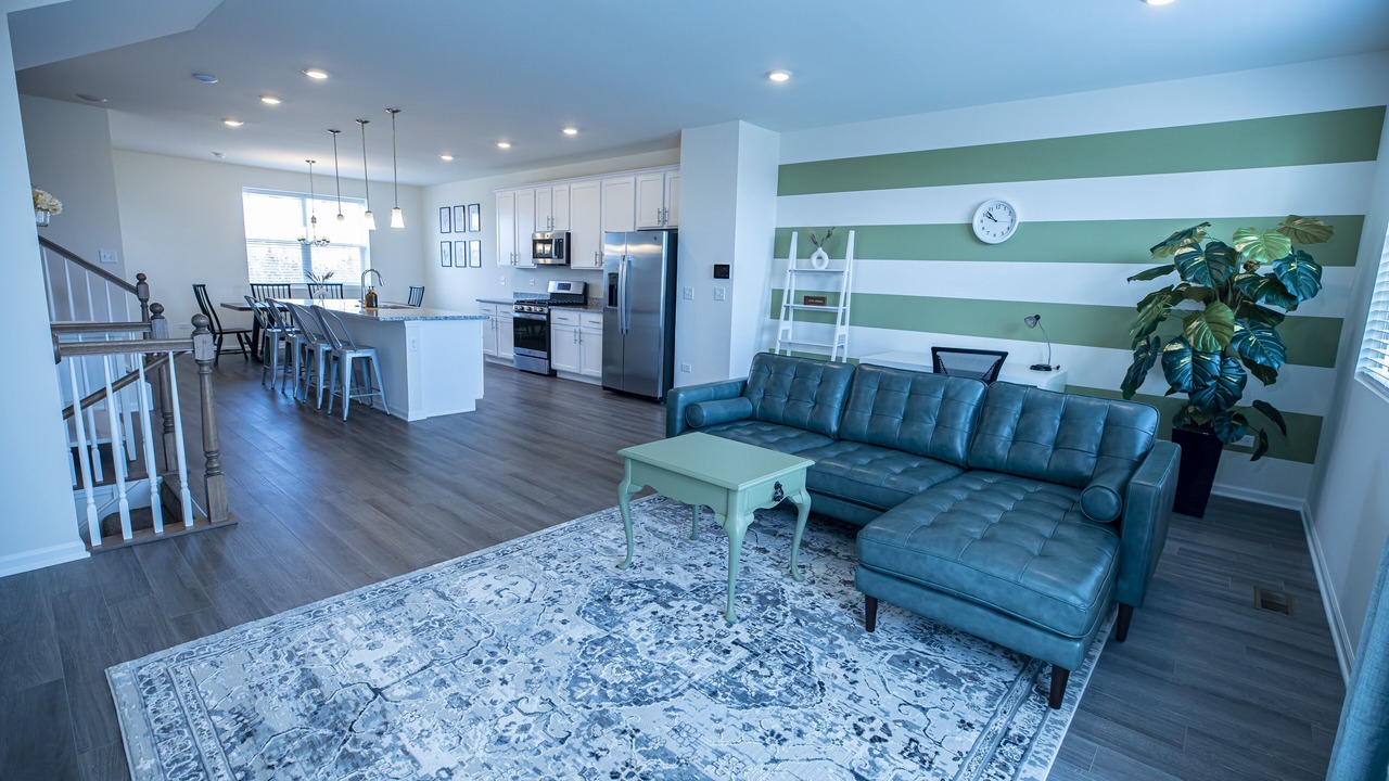 Photo of Livingroom in Grayslake
