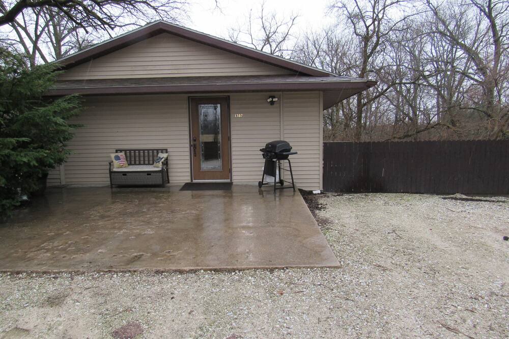 Photo of Outdoor in Smithshire
