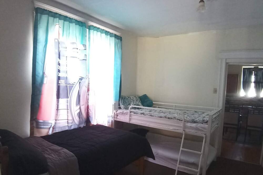 Photo of Bedroom in Belleville