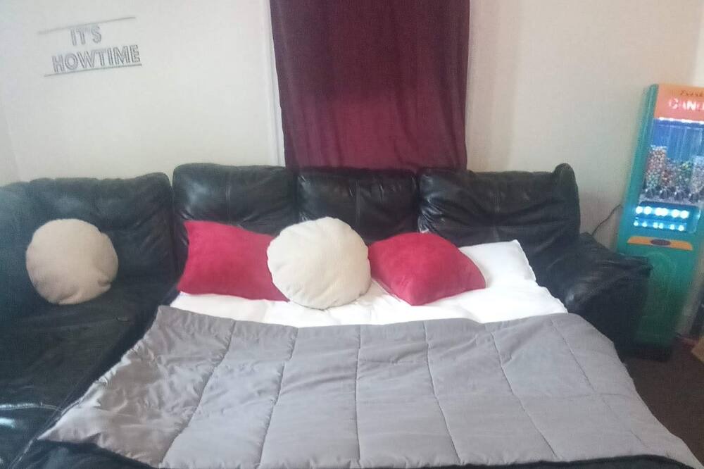 Photo of Bedroom in Belleville