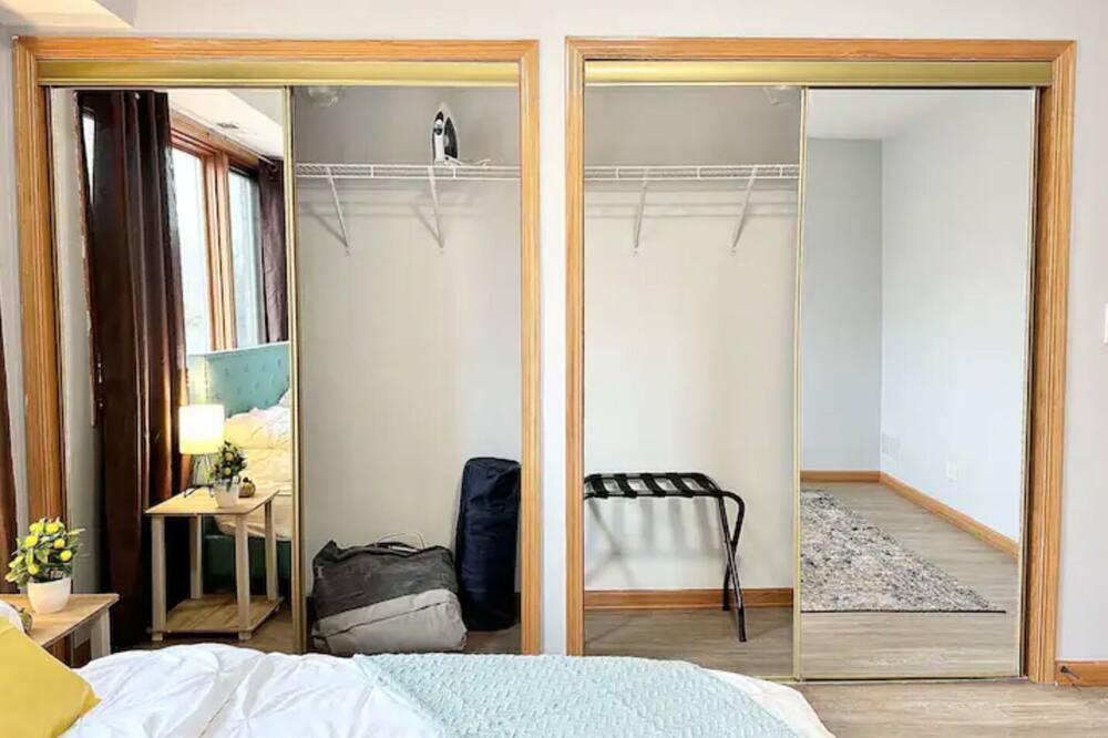 Photo of Bedroom in Hickory Hills